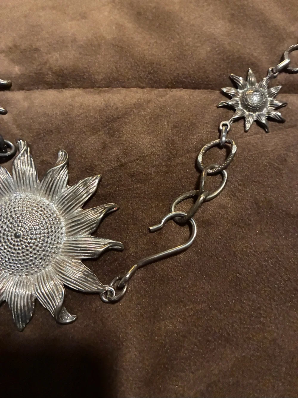 Silver Sunburst Flower Chain Belt